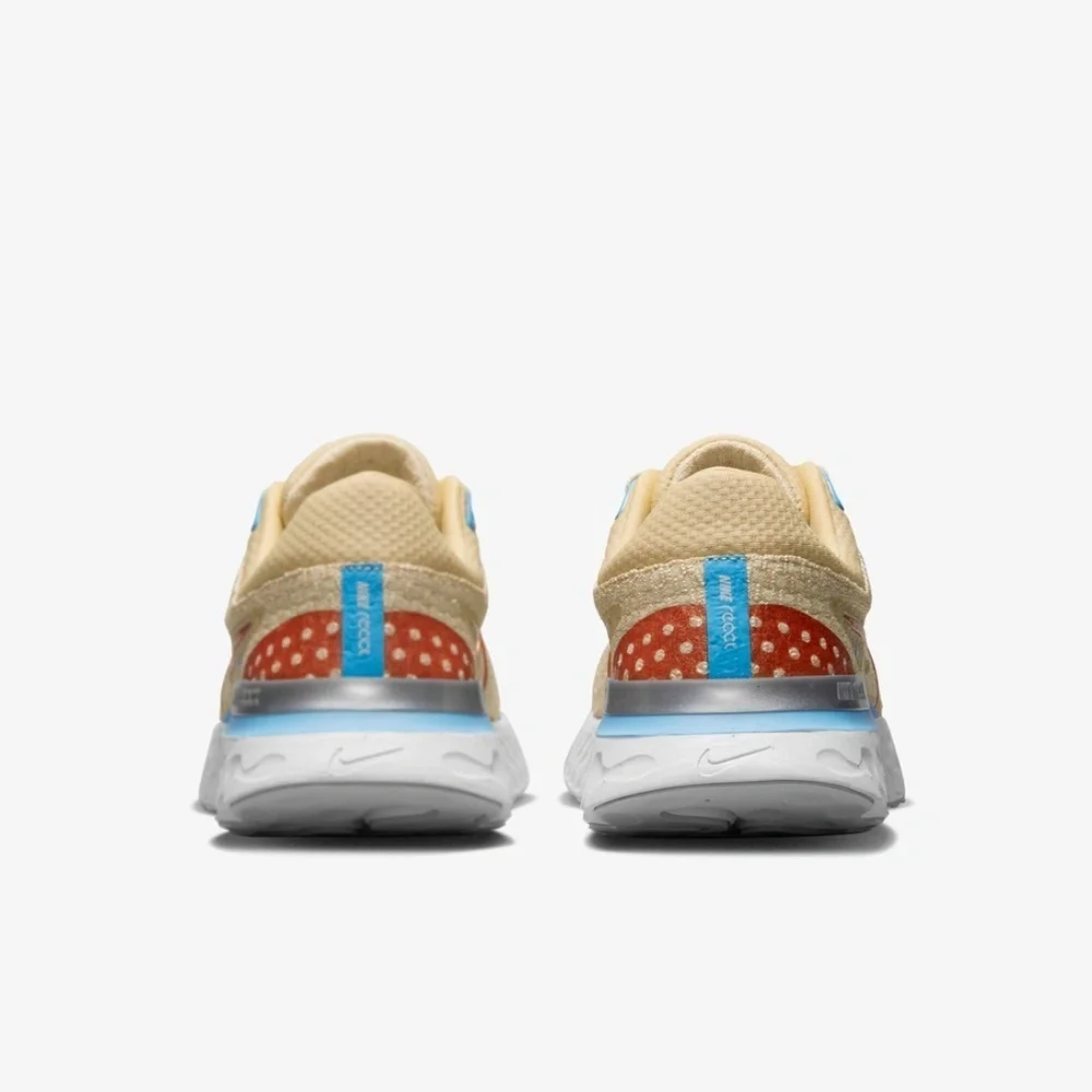 Women's Nike React Infinity Run Flyknit 3, Size 10, Brand New and Never Worn - Picture 5 of 11